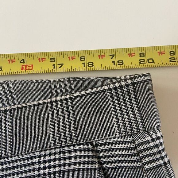 Zara Woman size 12 Black White Stretch Plaid Cropped Pants Work Business Attire - Picture 10 of 13